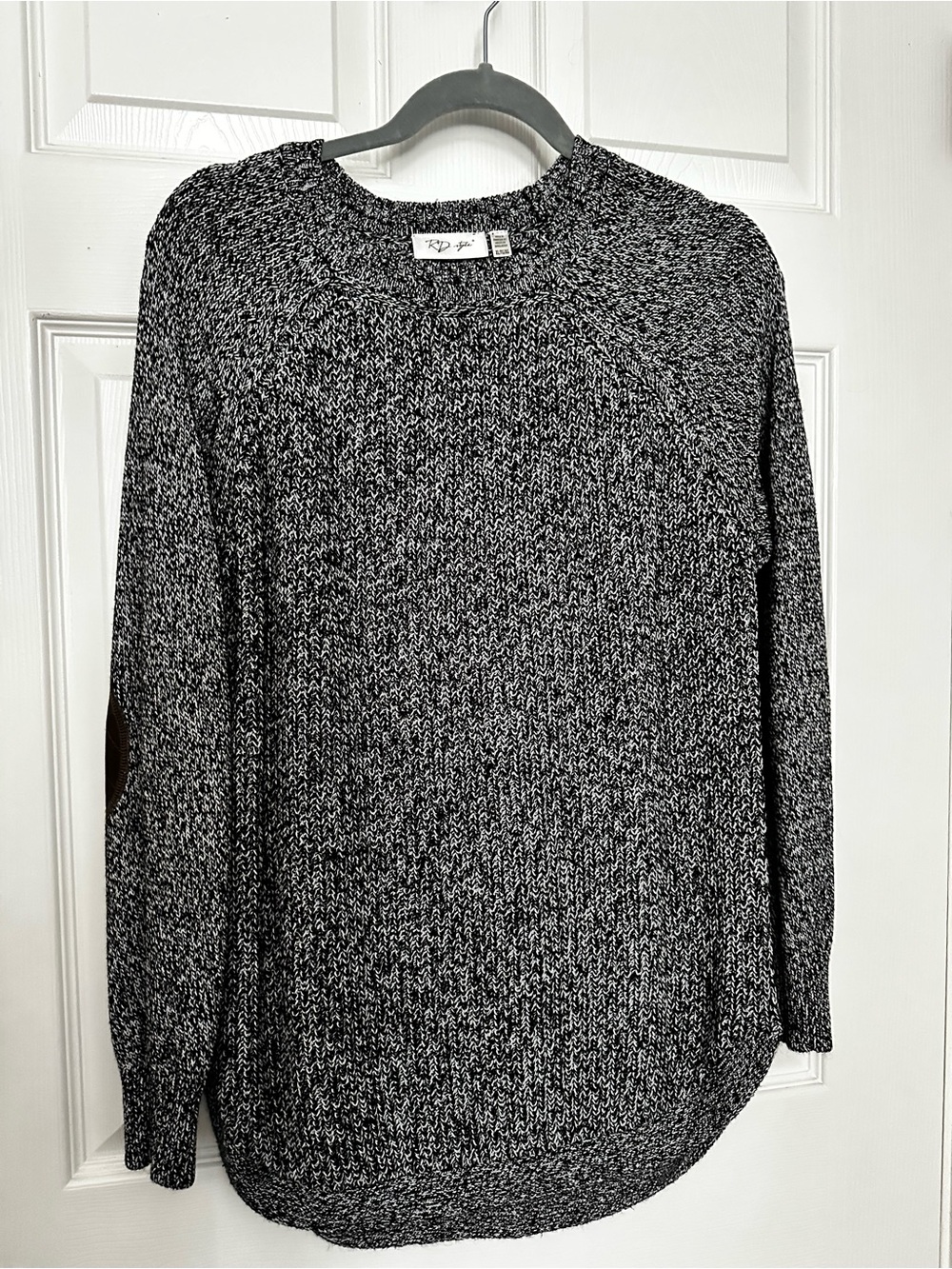 RD Style Black & White Marled Crewneck Sweater